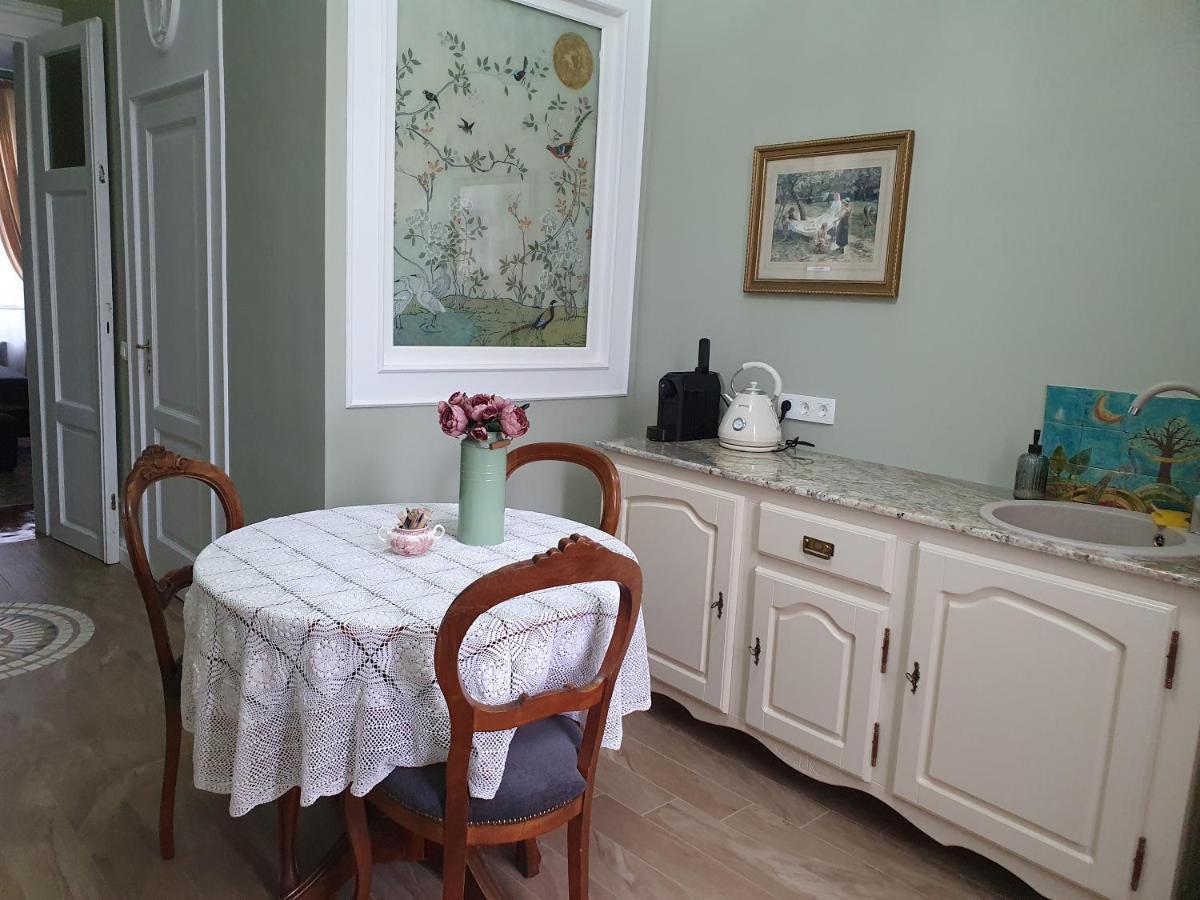Elisabeth Apartment Oradea Exterior foto